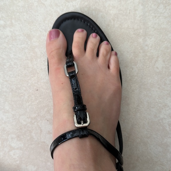 Prada sandals, barely used - Picture 3 of 5